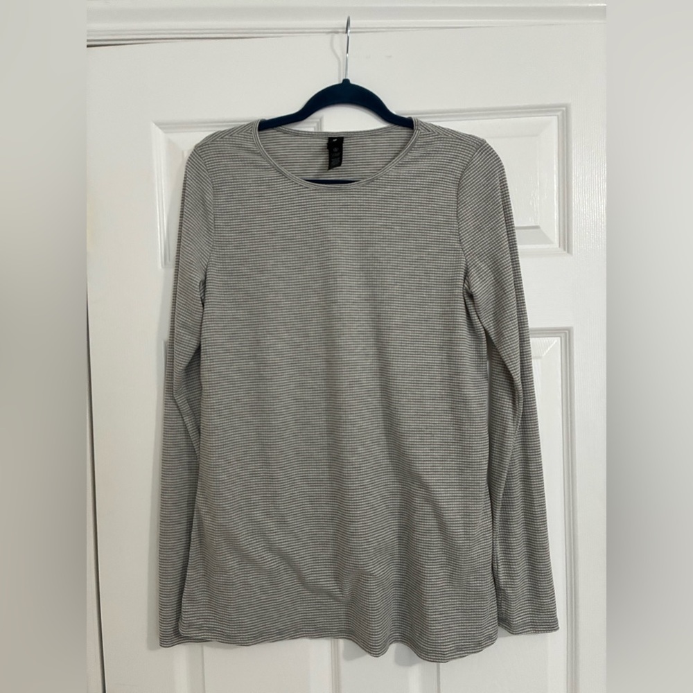 Agnes & Dora Classic Gray Striped Long Sleeve Tee